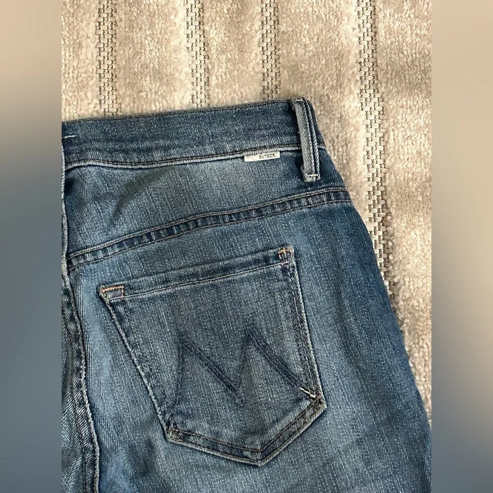 Mother Skinny Not Skinny Jeans in Blue Skies Tomorrow - Size 25 - Picture 10 of 12
